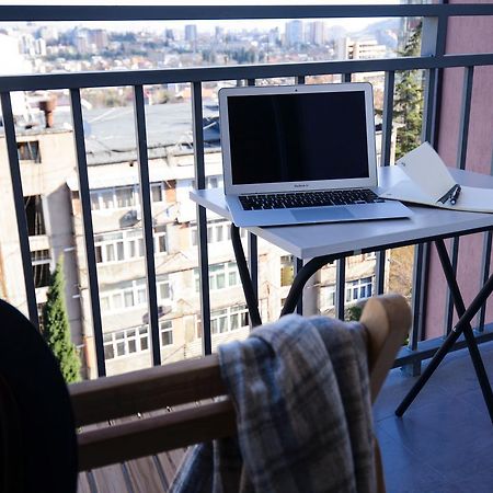 B-Lax Apartment 第比利斯 外观 照片